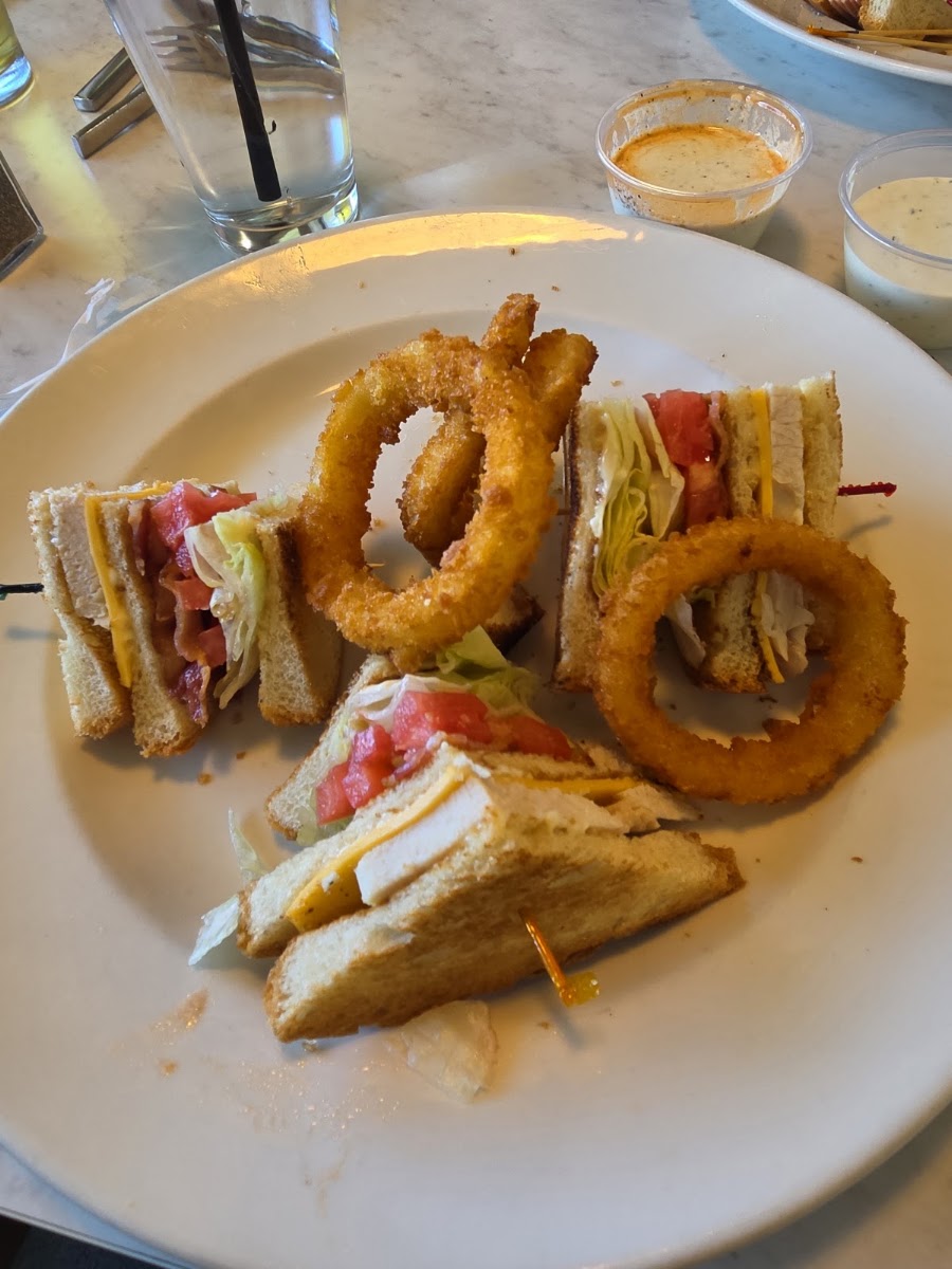 Village Inn