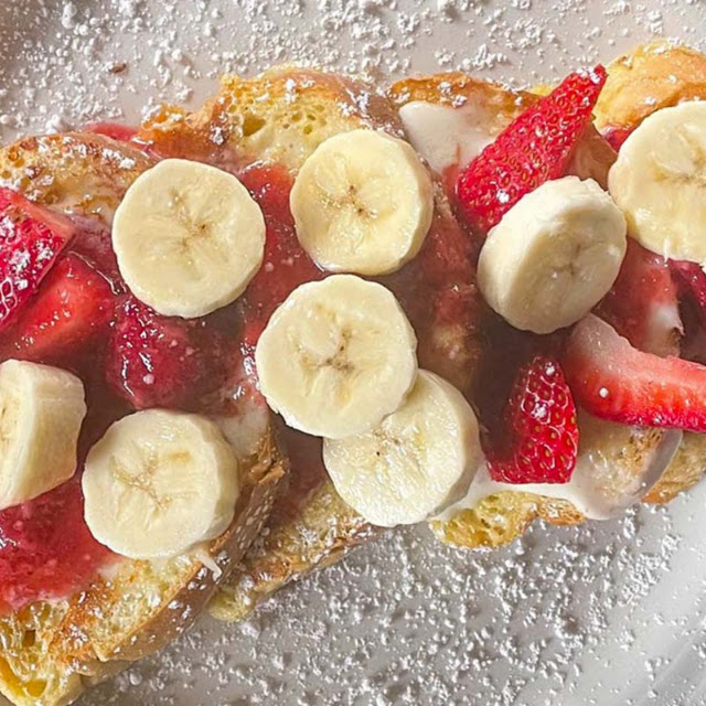 Strawberry Crepes Combo