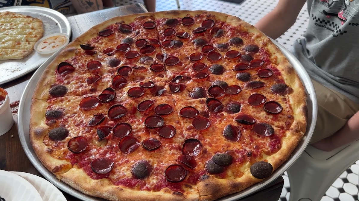 Siano's Pizza and Pasta