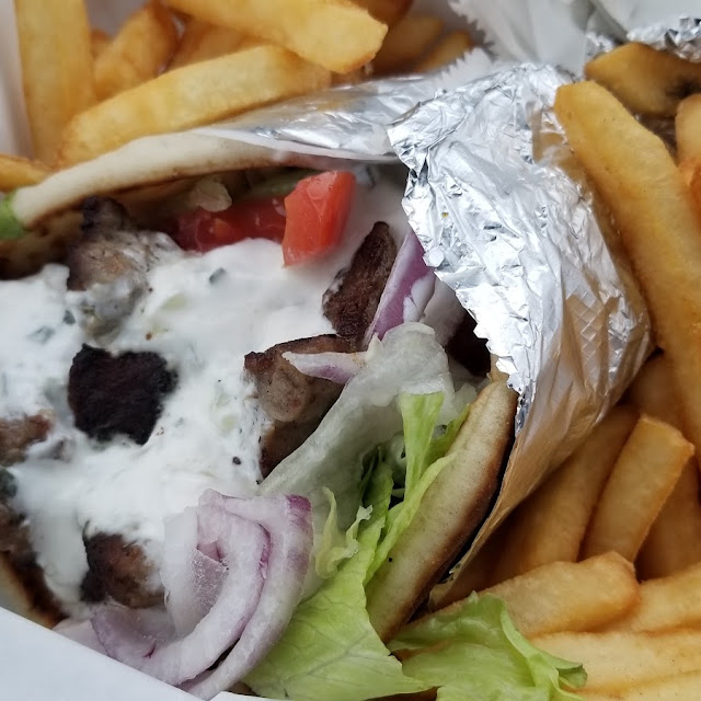 Roma's Gyro