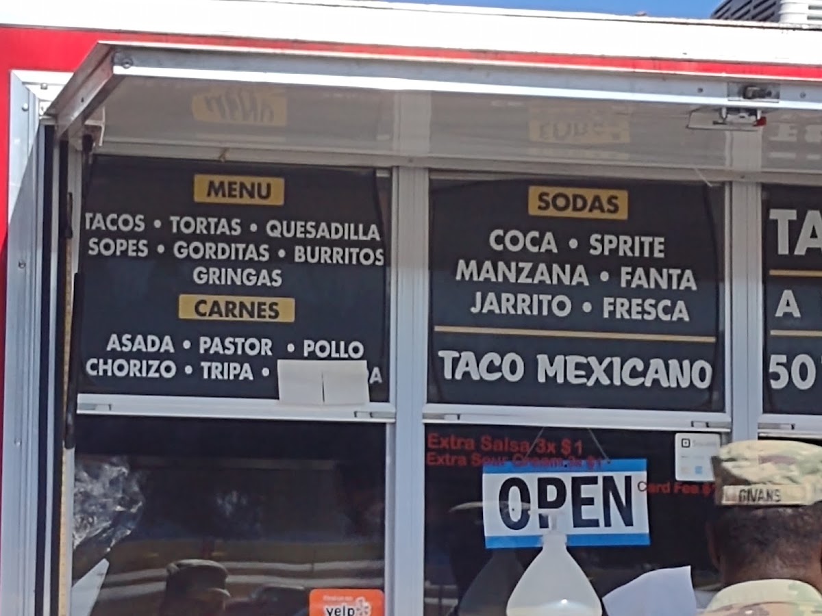 Taco Mexicano menu board
