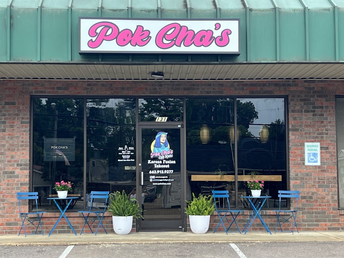 Pok Cha's Egg Rolls