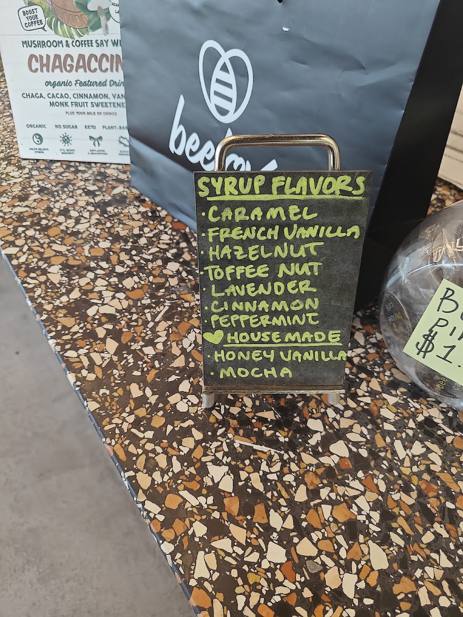 the beelove cafe menu board