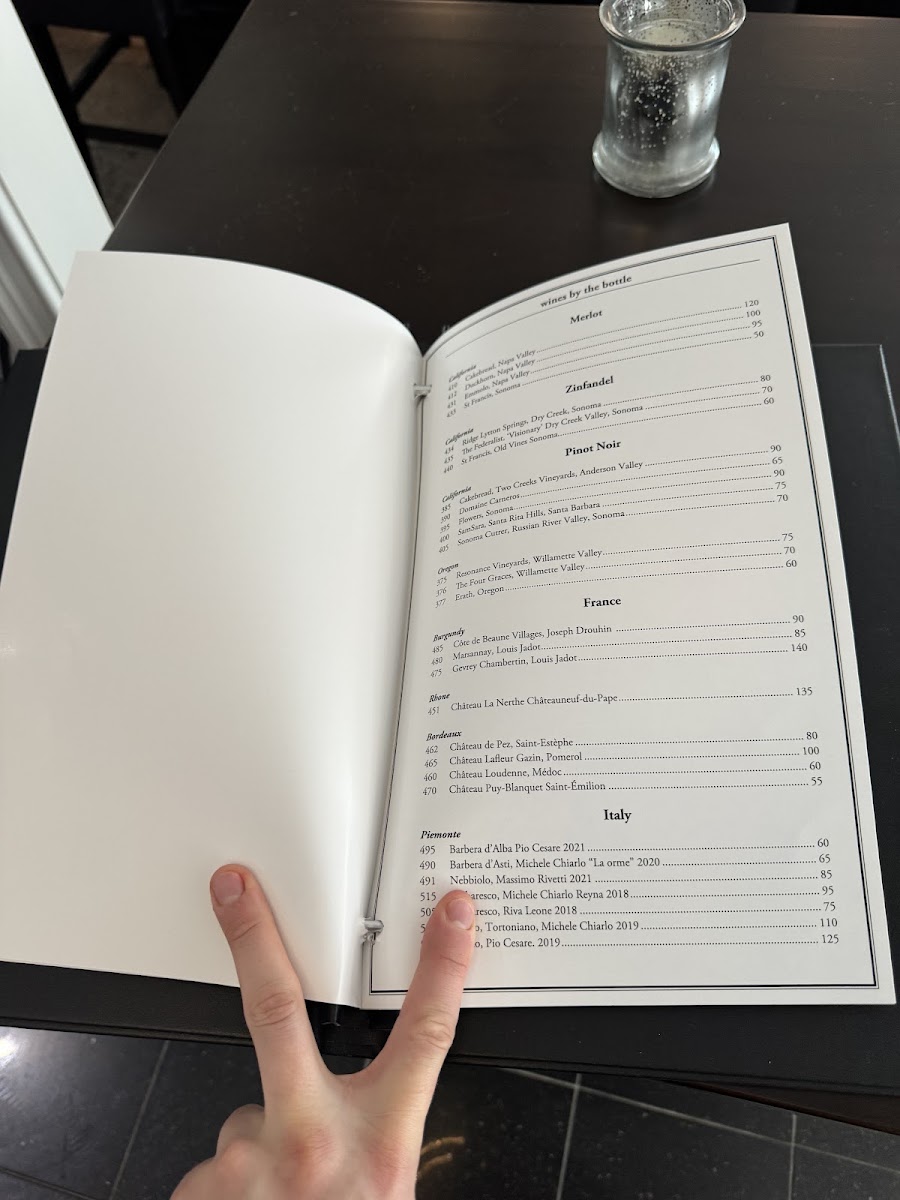 Lenny's Seafood & Steakhouse menu board