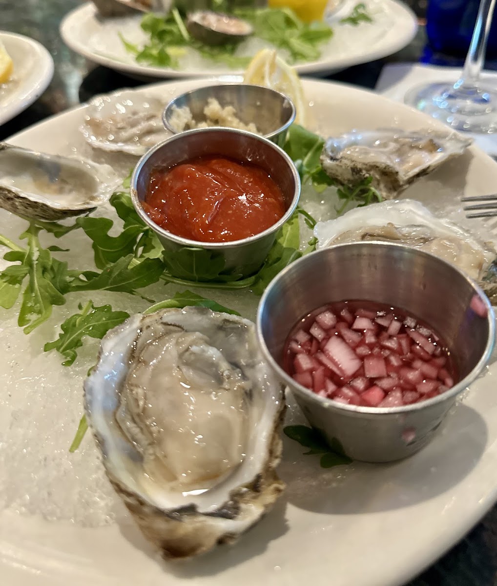 Lenny's Seafood & Steakhouse