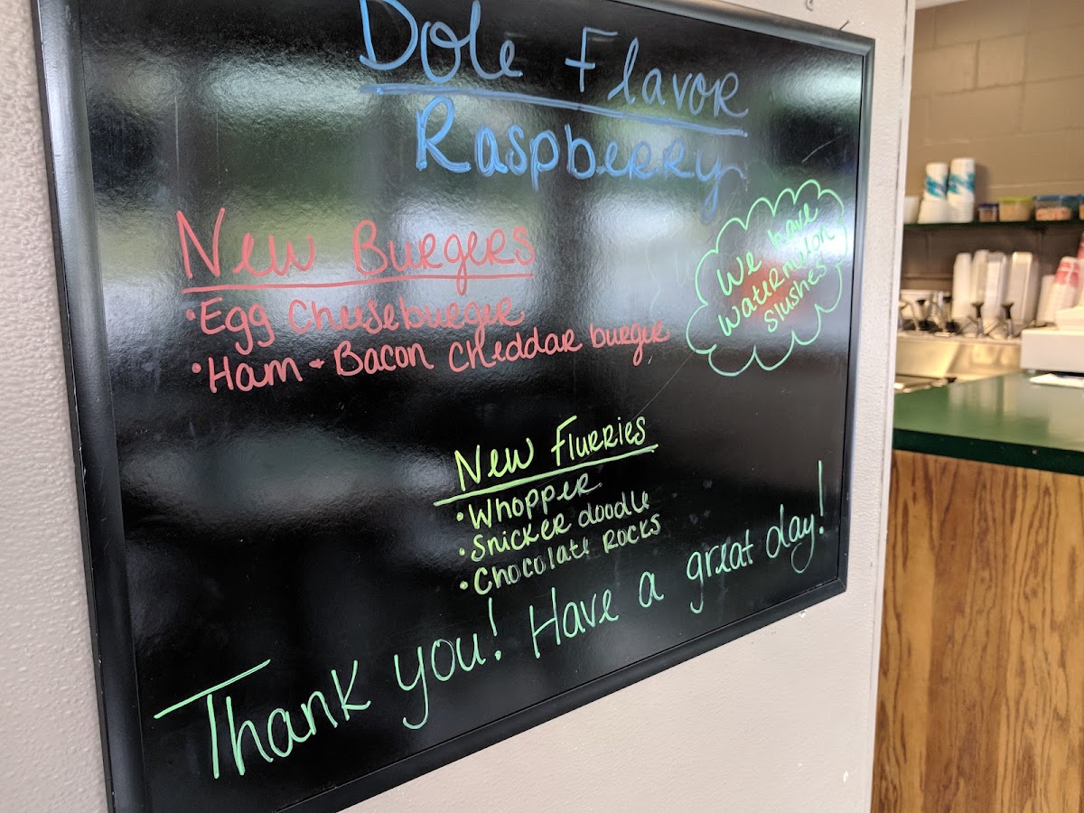 7 Scoops LLC menu board