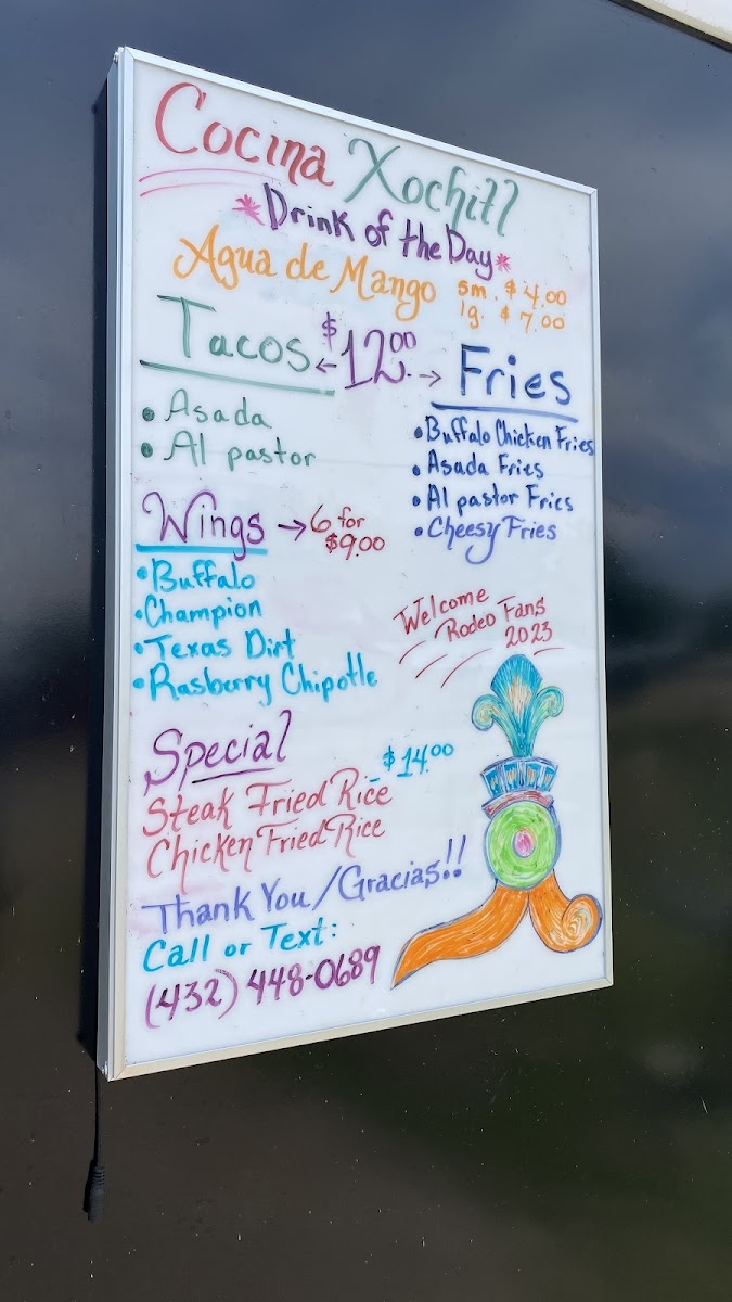 Cocina Xochitl menu board