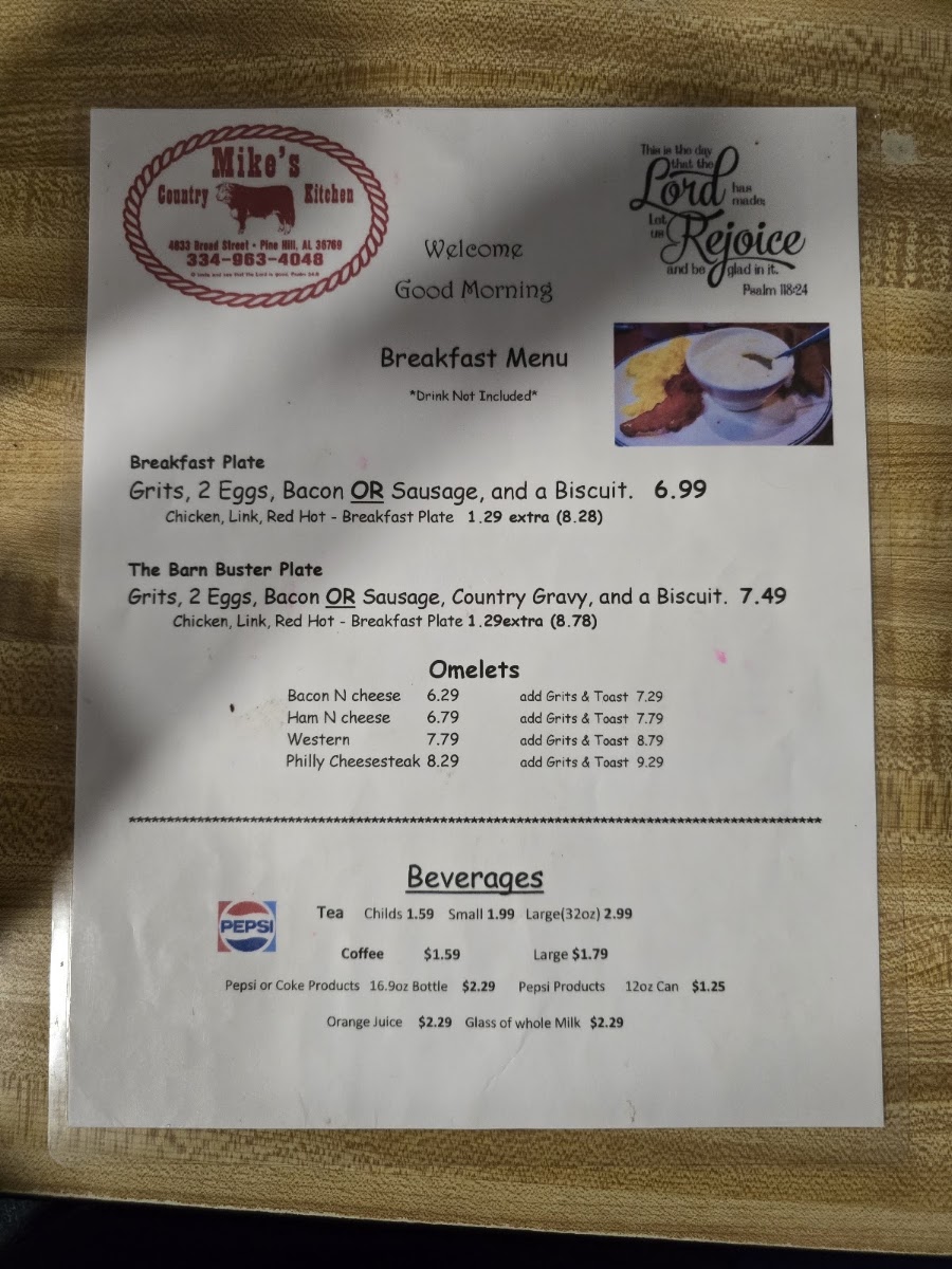 Mike's Country Kitchen menu board