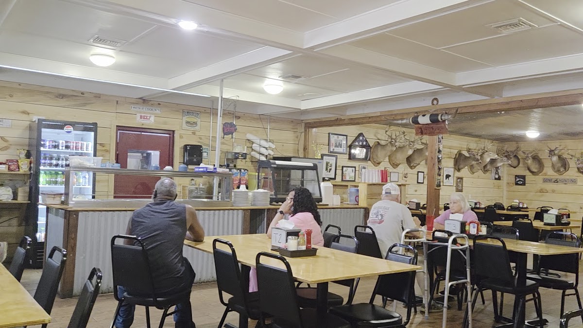 Mike's Country Kitchen