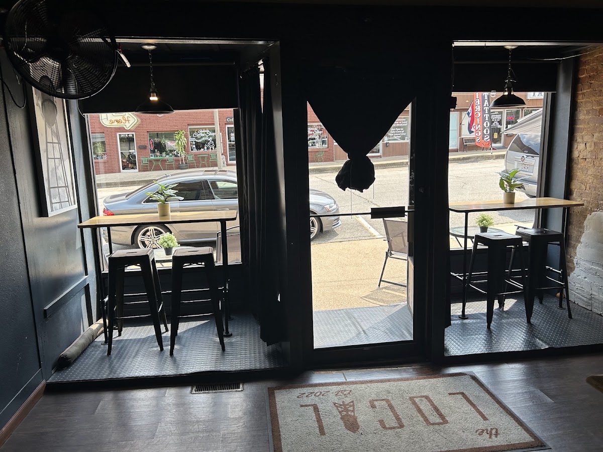 The Local on 4th