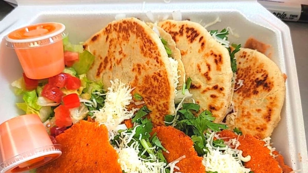 El Chihuas Food Truck