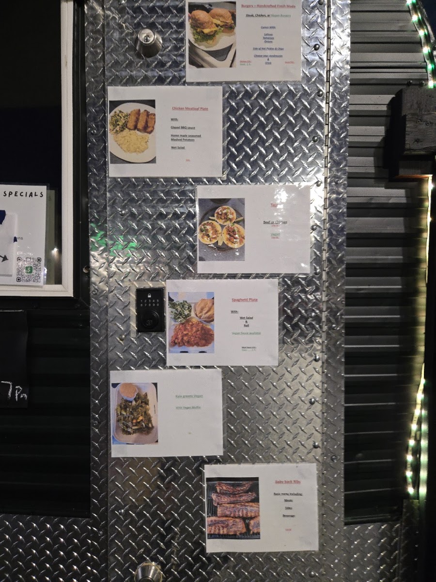 Beekies PDX menu board