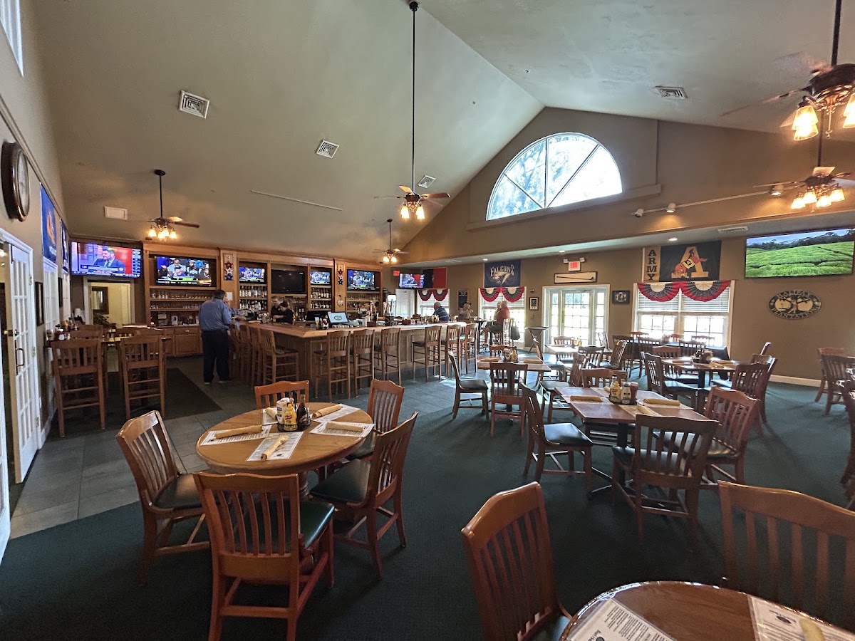 Halifax Plantation Tavern & Pub