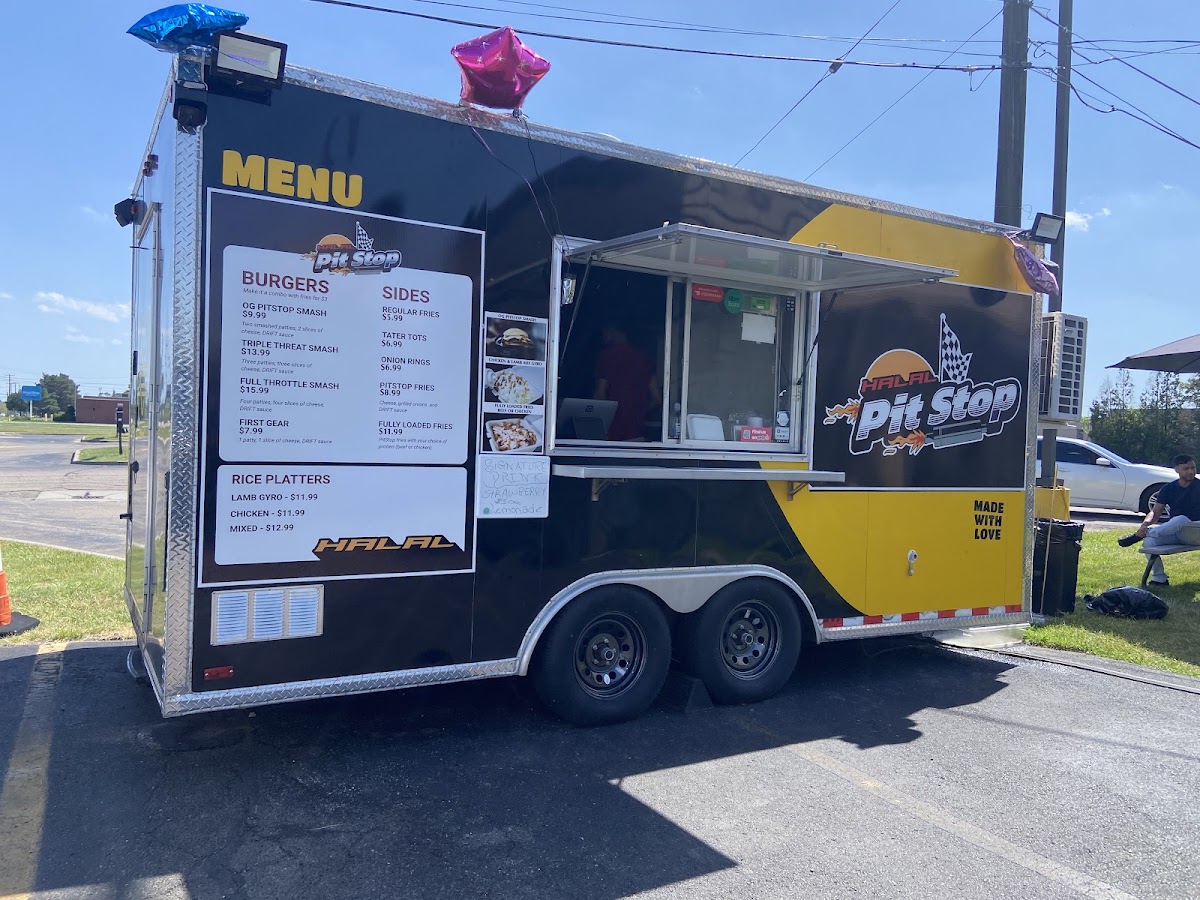 Halal Pit Stop menu board