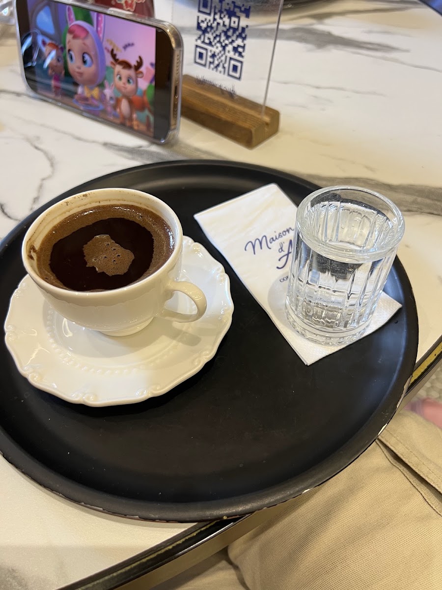 Alp Coffee & Bakery