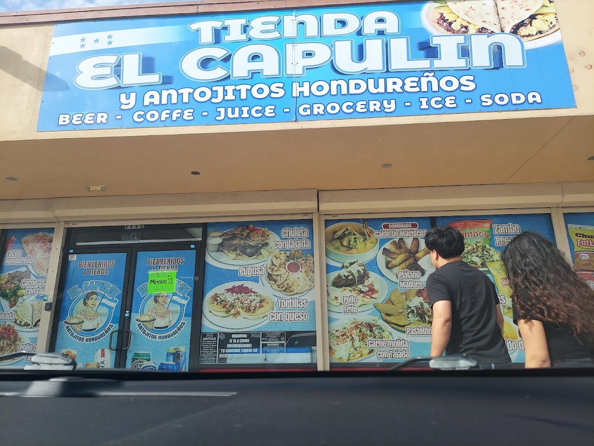 EL Capulin Antojitos Hondureños menu board