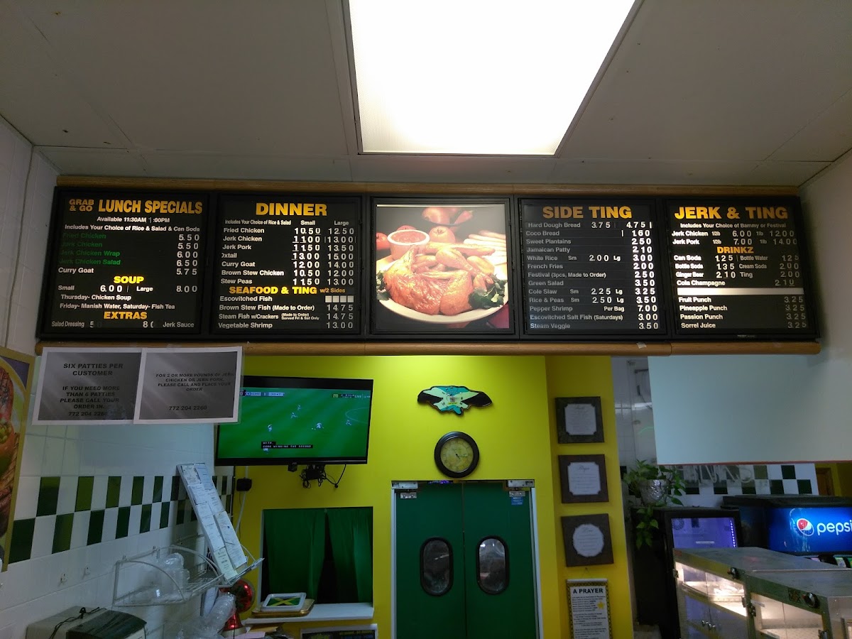 Tee Island Jerk menu board