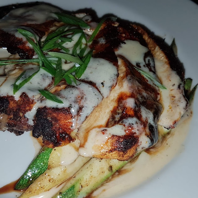 Chicken Victoria