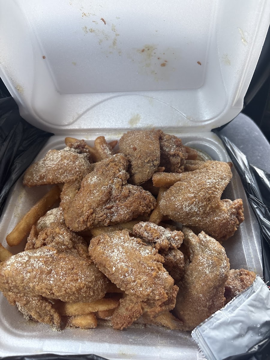 Penn Fish & chicken - Wilkinsburg