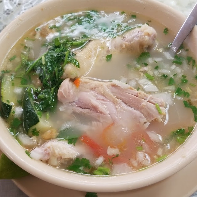 Caldo De Pollo