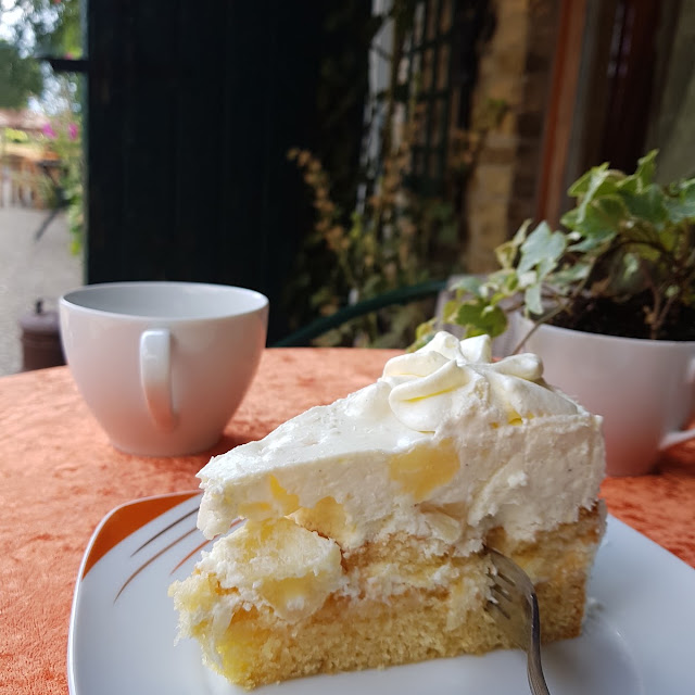 Pina Colada Torte