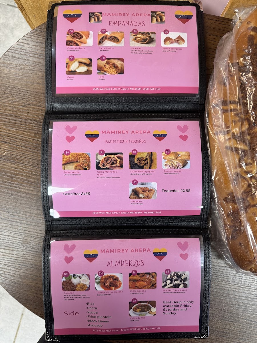 Mimi Rey Arepas menu board