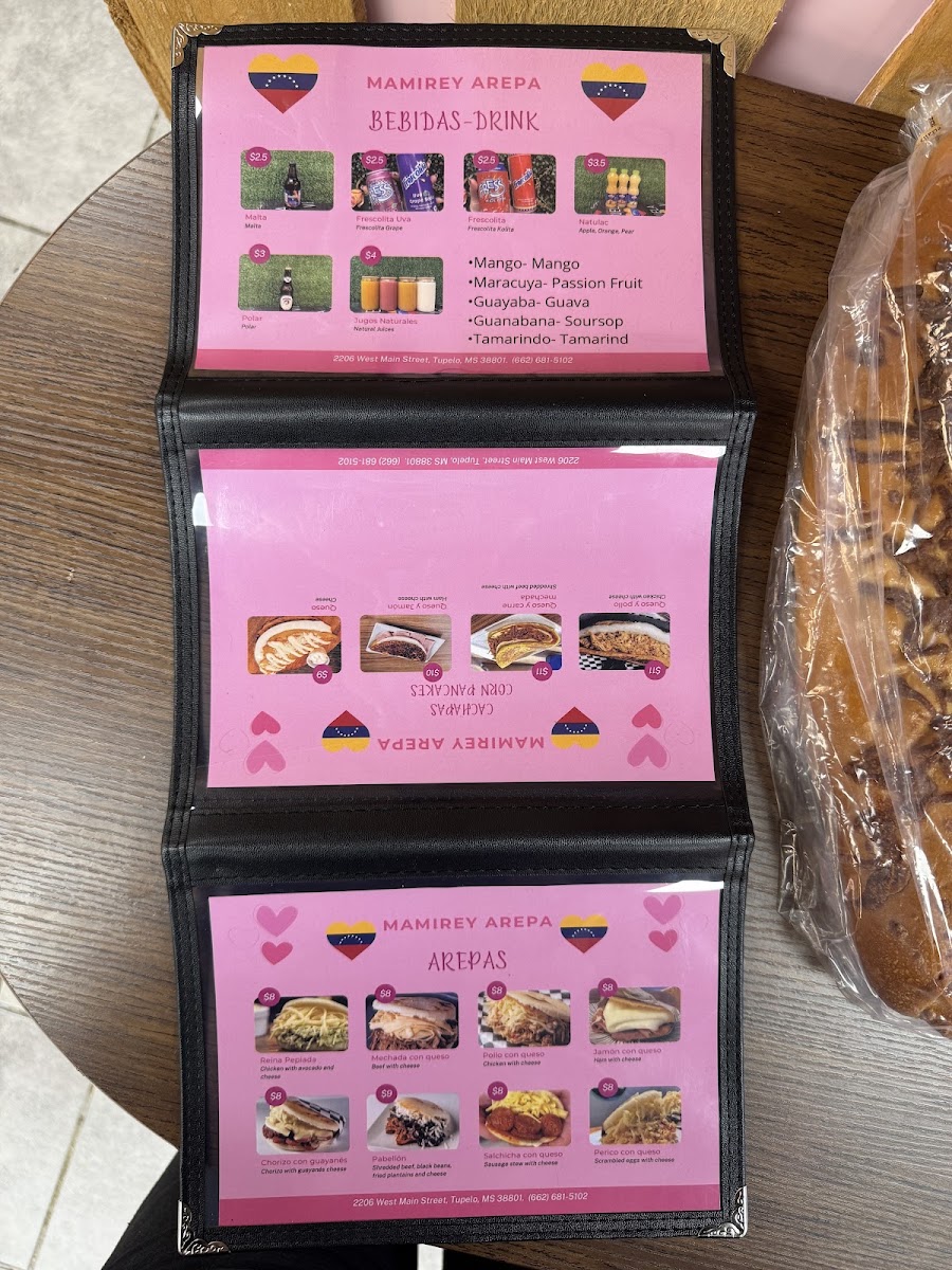 Mimi Rey Arepas menu board