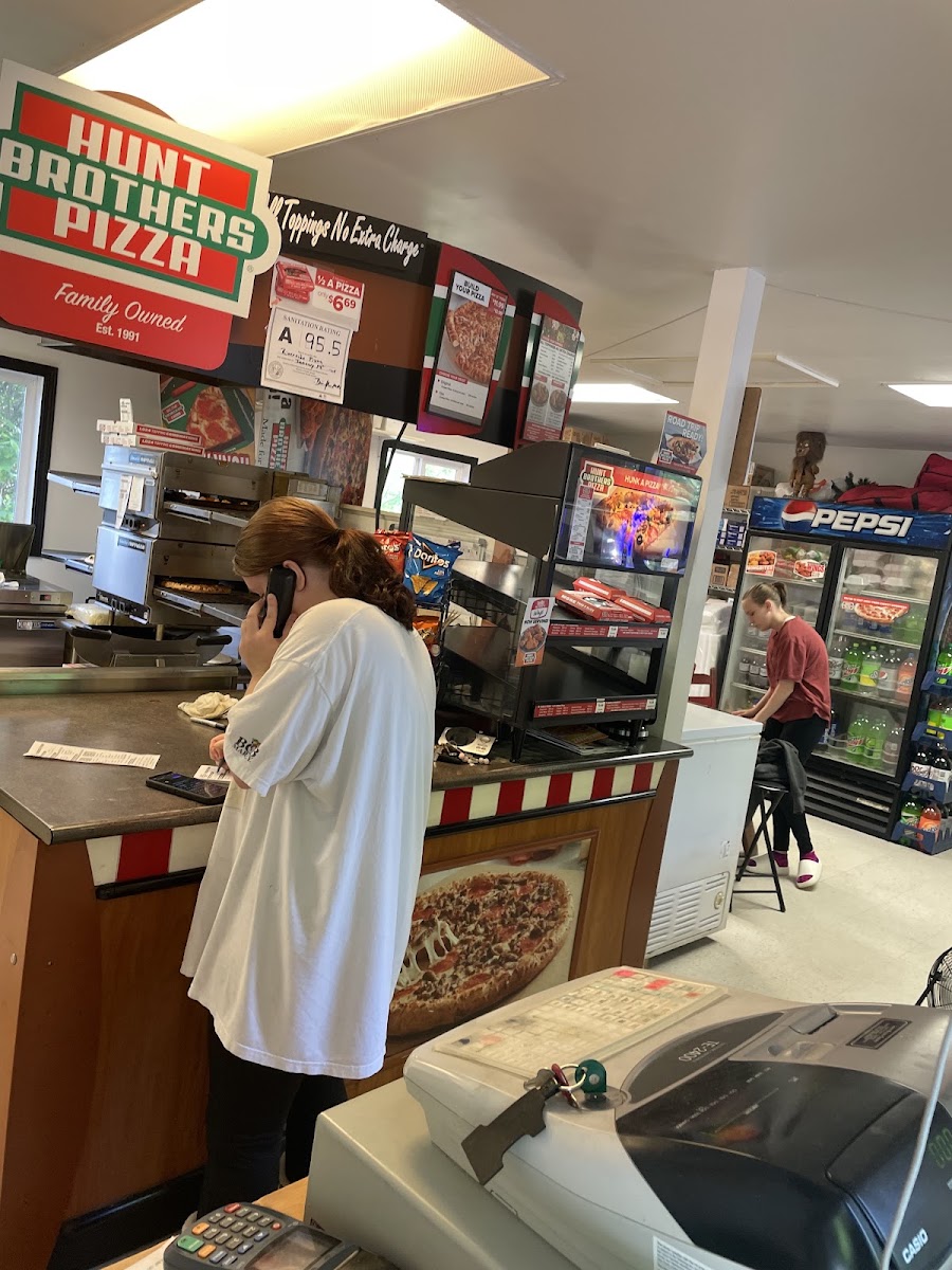 Riverside Pizza