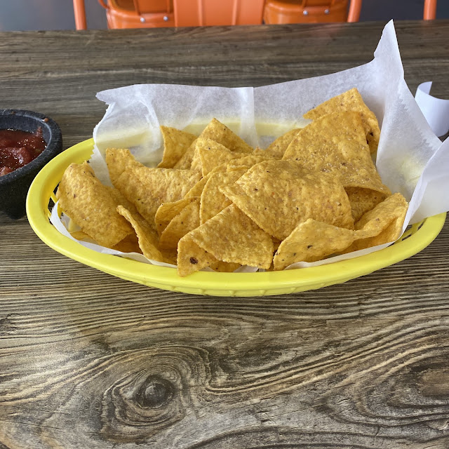 Extra Chips & Salsa