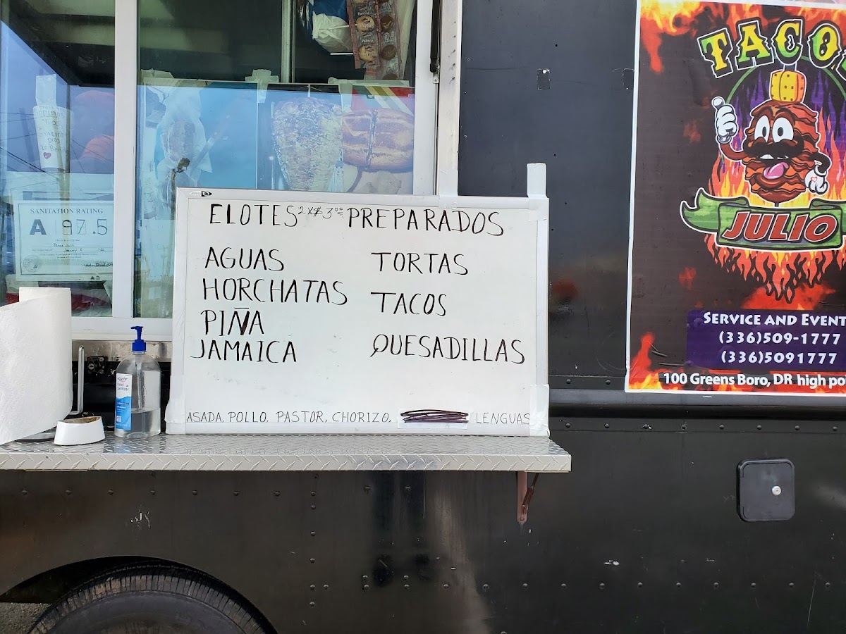 Tacos Julio menu board