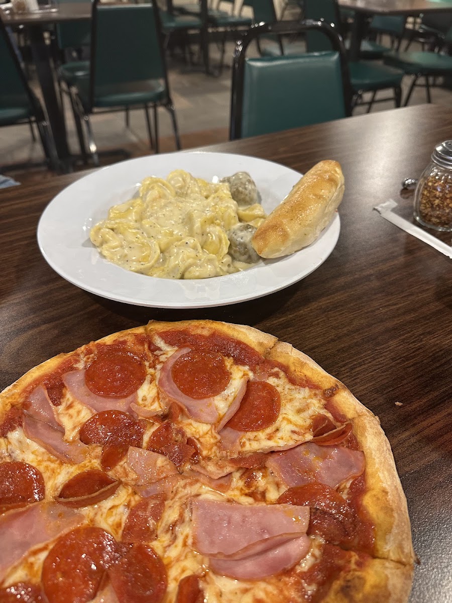 Venecia's Pizza