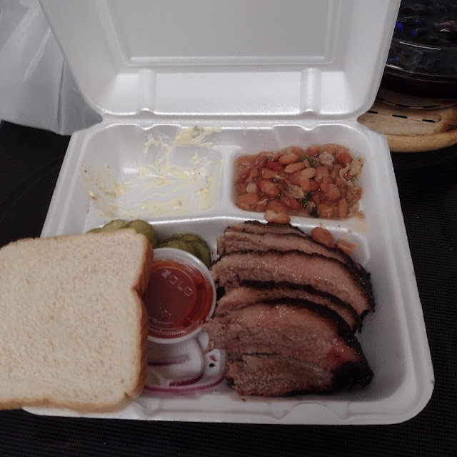 Half Rack of Ribs with Two Sides