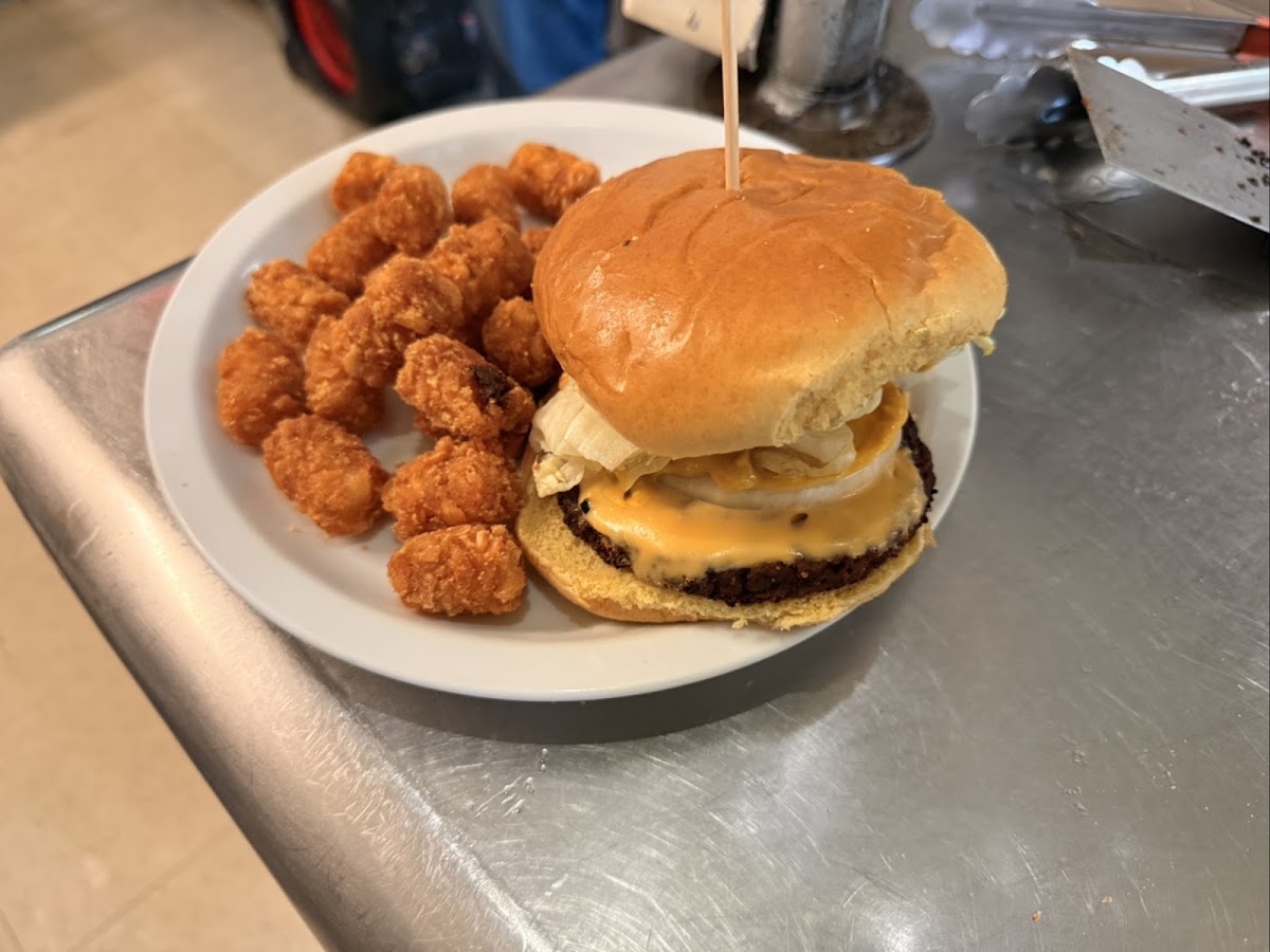 Ed's Bar & BBQ