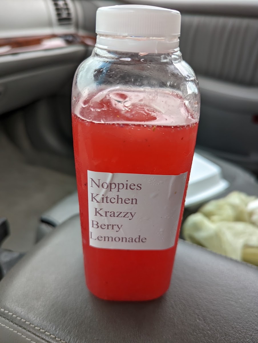 Noppie's Kitchen Food Truck