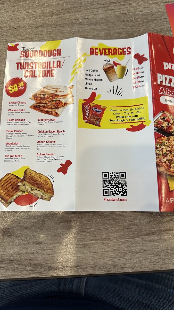 Pizza Twist menu board