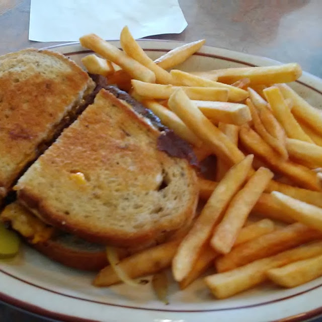 Grilled Cheese with Fries