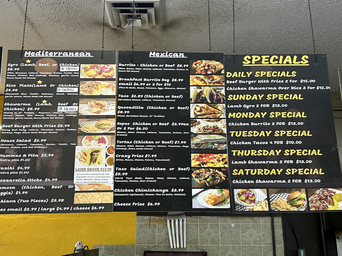 Taco Bout Gyro (Istanbul Gyro & Tacos (halal)) menu board
