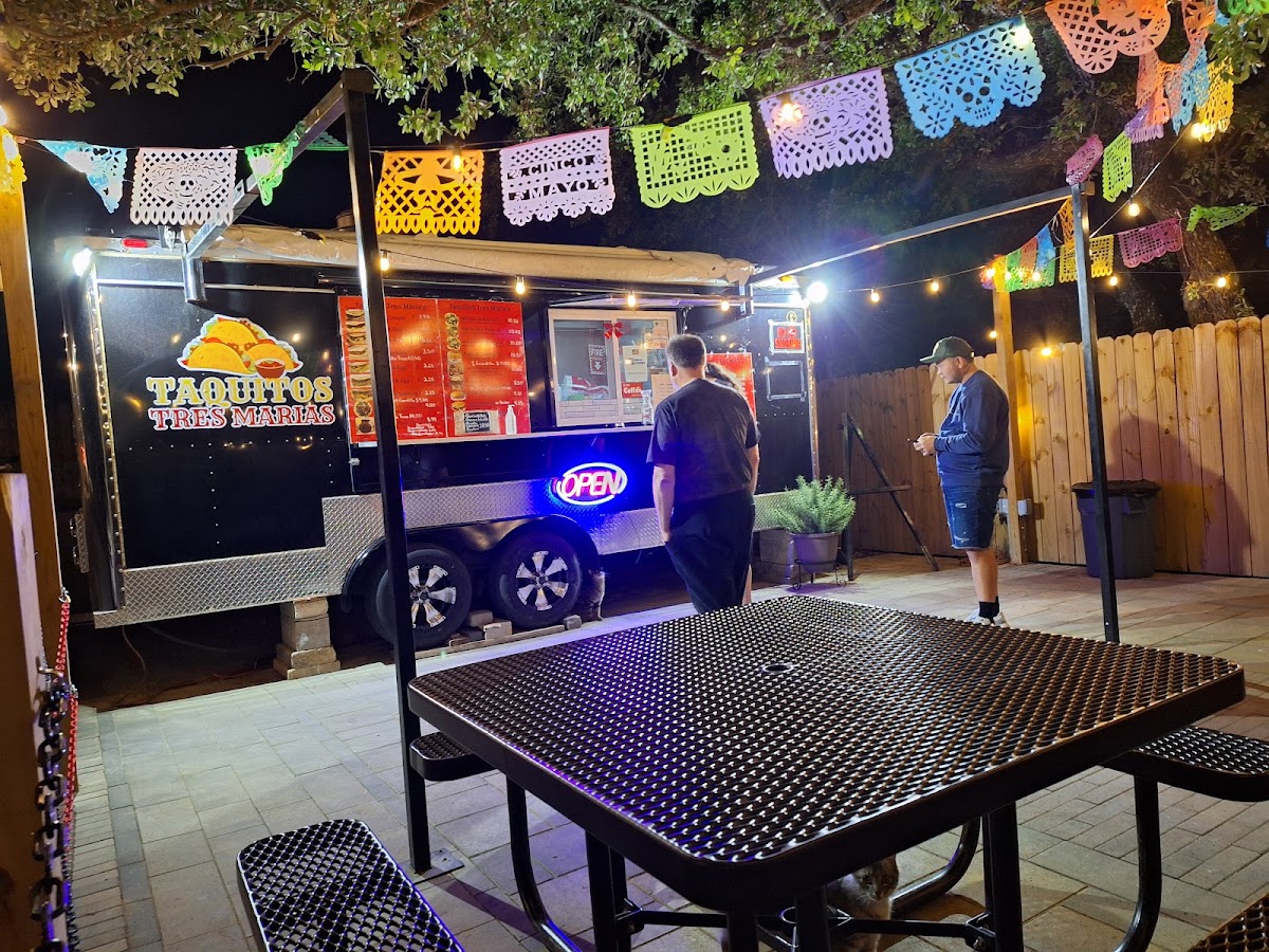 Taquitos Tres Maria's