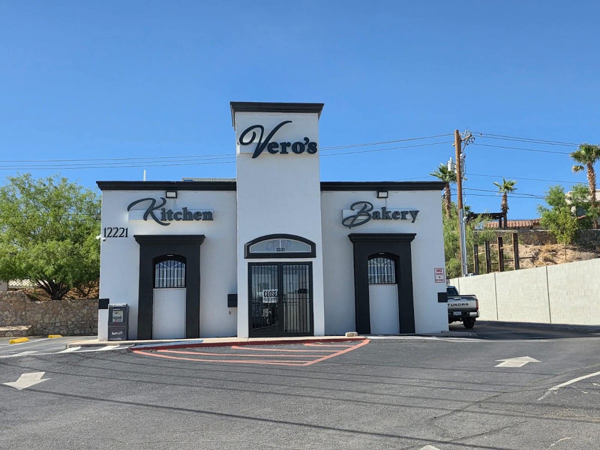 Vero's Kitchen and Bakery