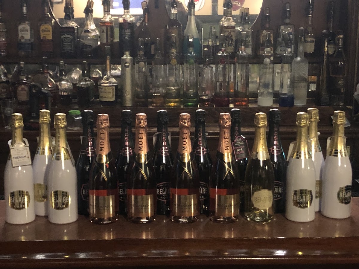 Vibez Restaurant and Event Center