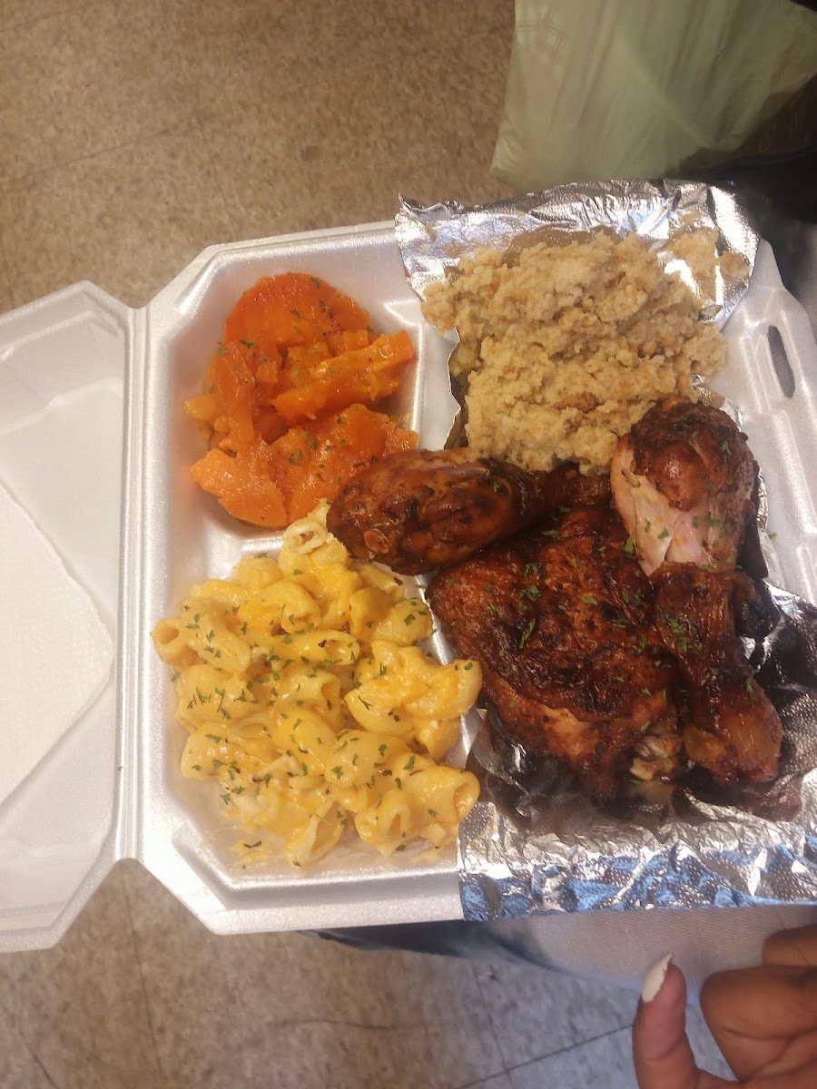 NeNe's Kitchen