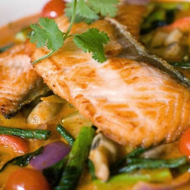 Salmon with Thai Red Curry Sauce