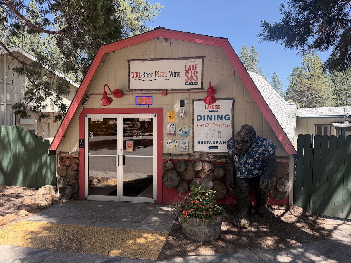 Lake Sis Grille & Brew