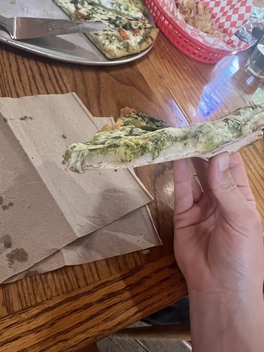 Lake Sis Grille & Brew