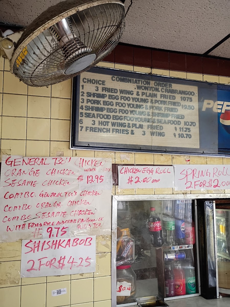 Bing Chop Suey menu board