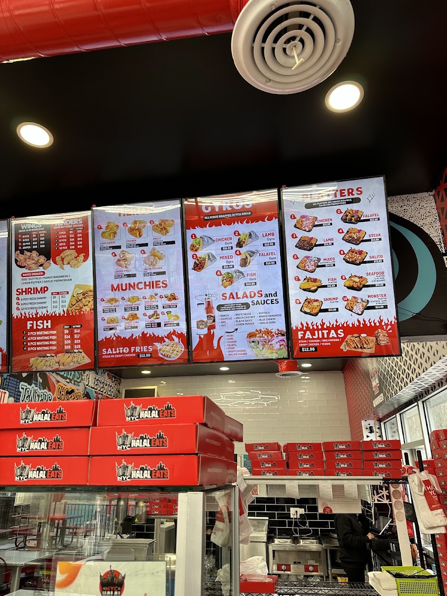 NYC Halal Eats menu board