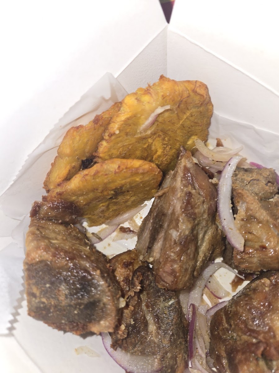 1804 HAITIAN PZZA & CAFÉ