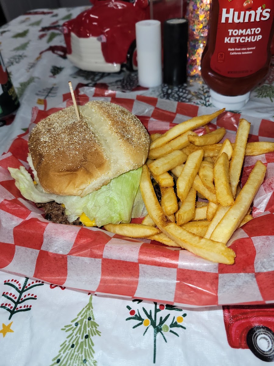 Pickens General Store & Cafe' llc