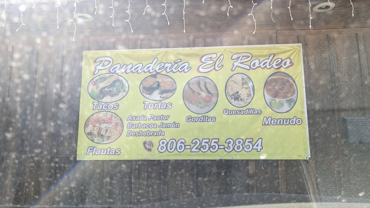 Panaderia y Taquería El Rodeo | Mexican menu board