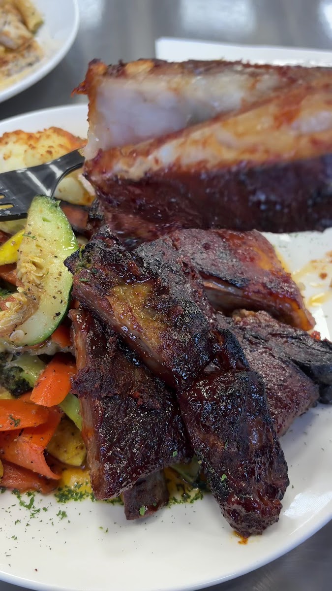 Halal Eastside Eats & Market